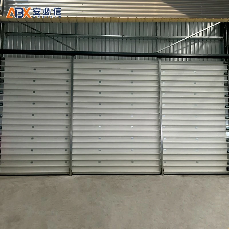 伊春翻板滑升门